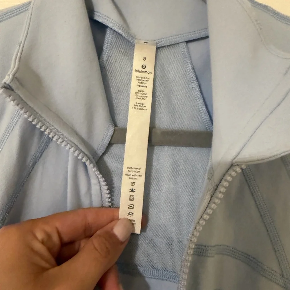 Lululemon Define Jacket Nulu Size 8 light blue - Picture 2 of 4